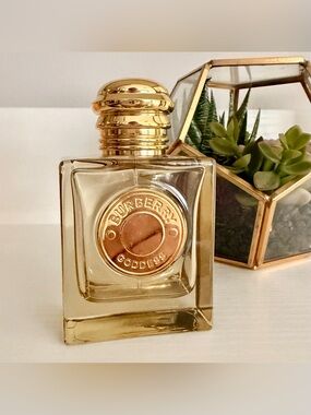 EMPTY 50 ml (1.6 oz) Burberry Goddess Eau De Parfum Intense Fragrance Bottle